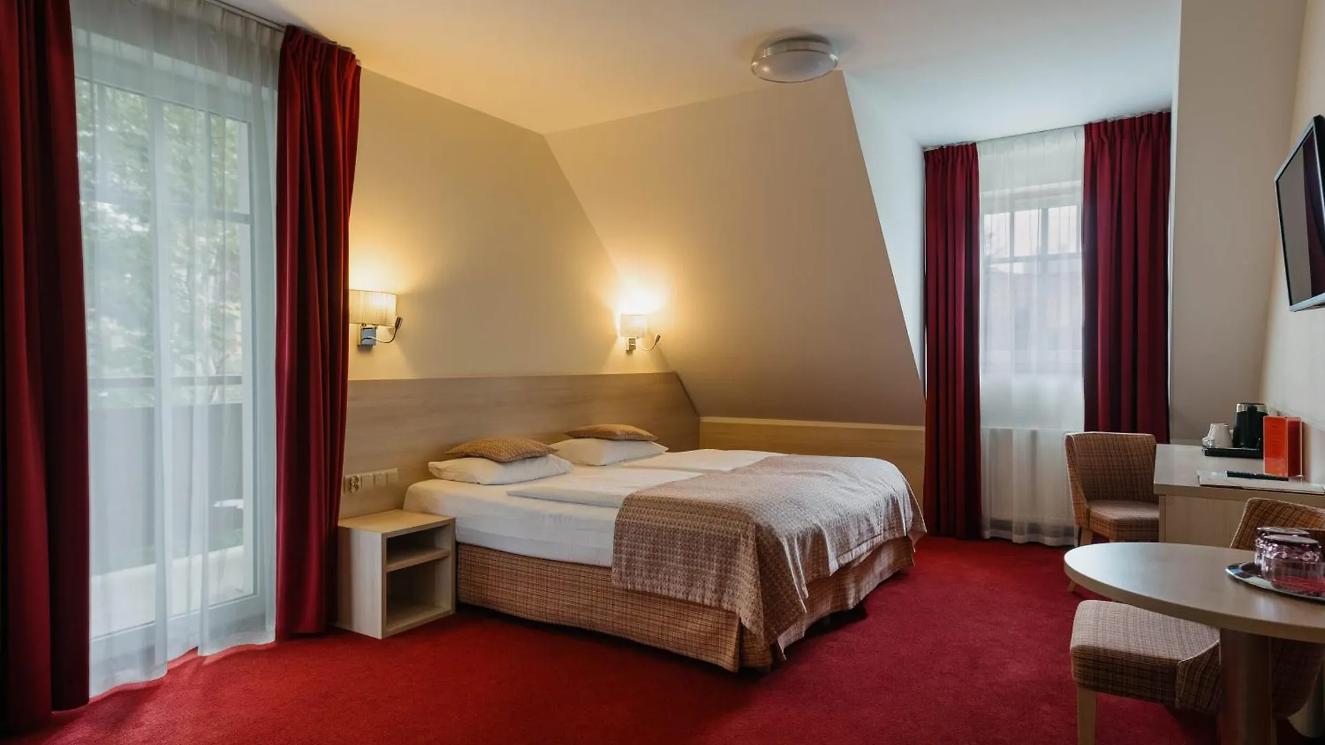 ***  Hotel Willa Odkrywcow Szklarska Poreba Pologne