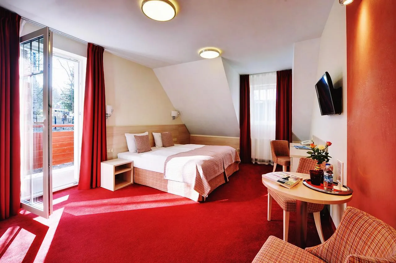***  Hotel Willa Odkrywcow Szklarska Poreba Pologne