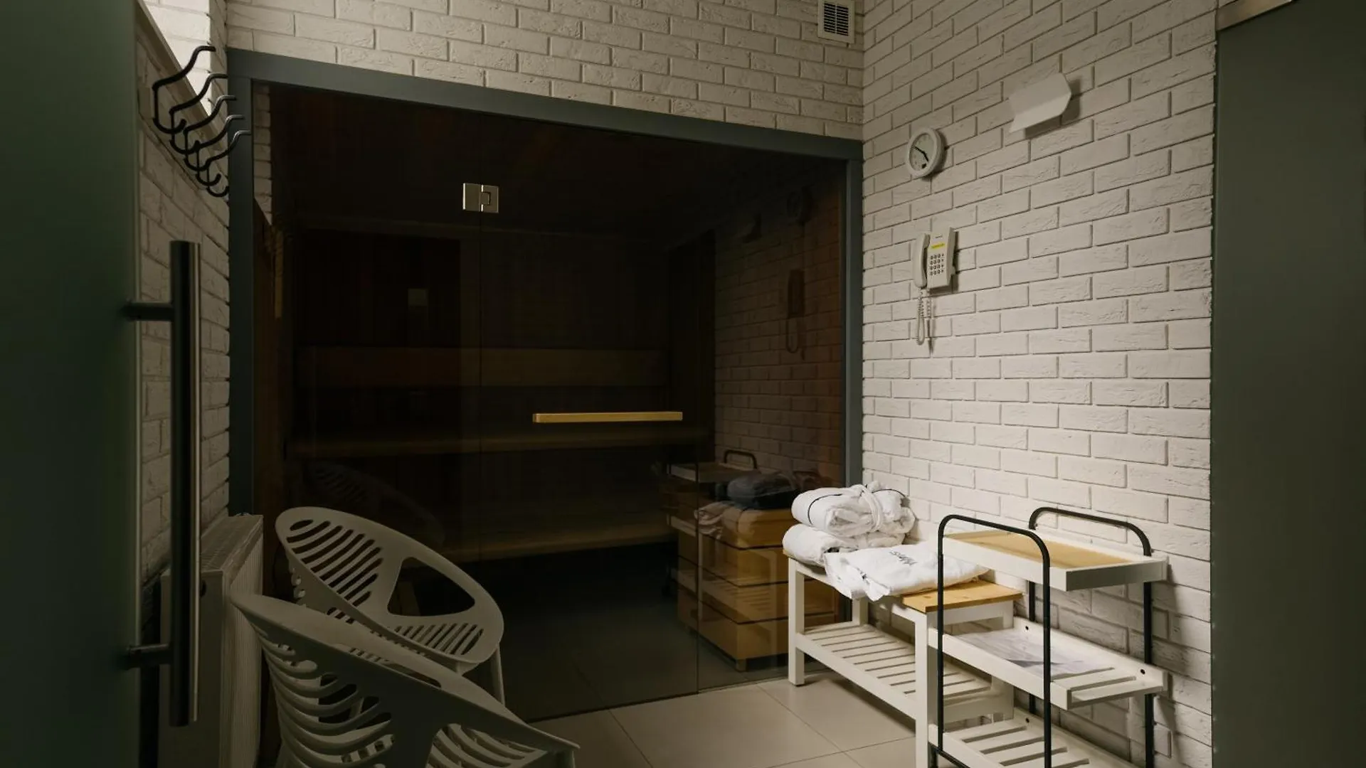 Hotel Willa Odkrywcow Szklarska Poreba 3*,  Poland